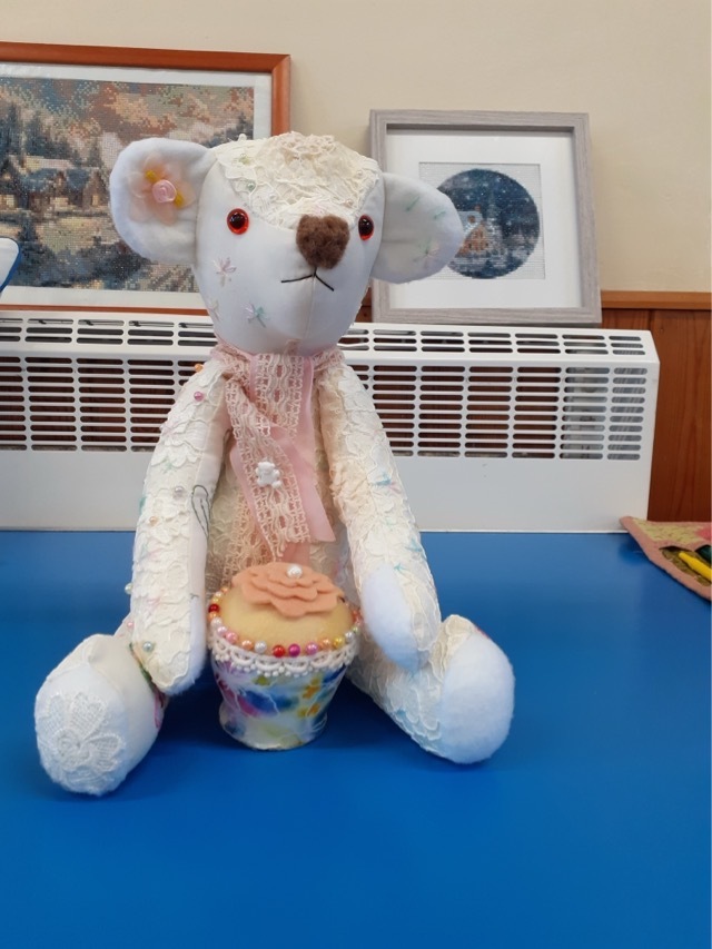 Barbara has crafted this cute bear with a cup cake